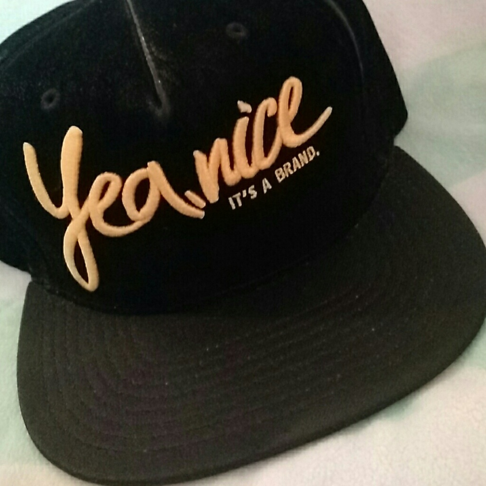 Yea, nice Black Snap Back